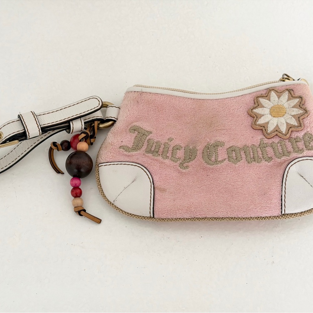 Vintage Y2K Juicy Couture Daisy Wristlet